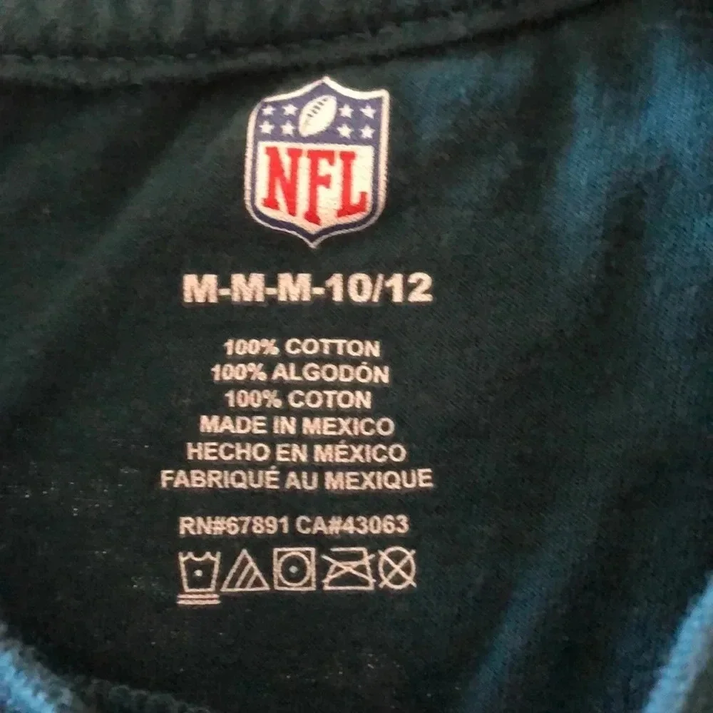 Philadelphia Eagles Wentz Jersey Tee Shirt